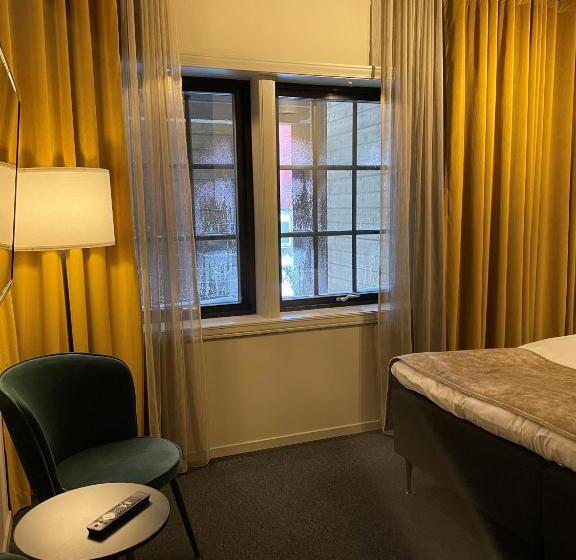 스탠다드 룸, L Viktors