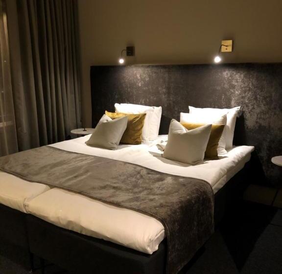 스탠다드 룸, L Viktors