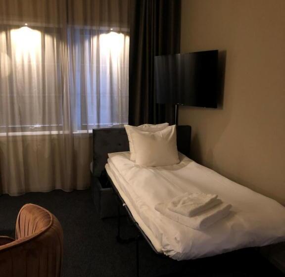 스위트, L Viktors