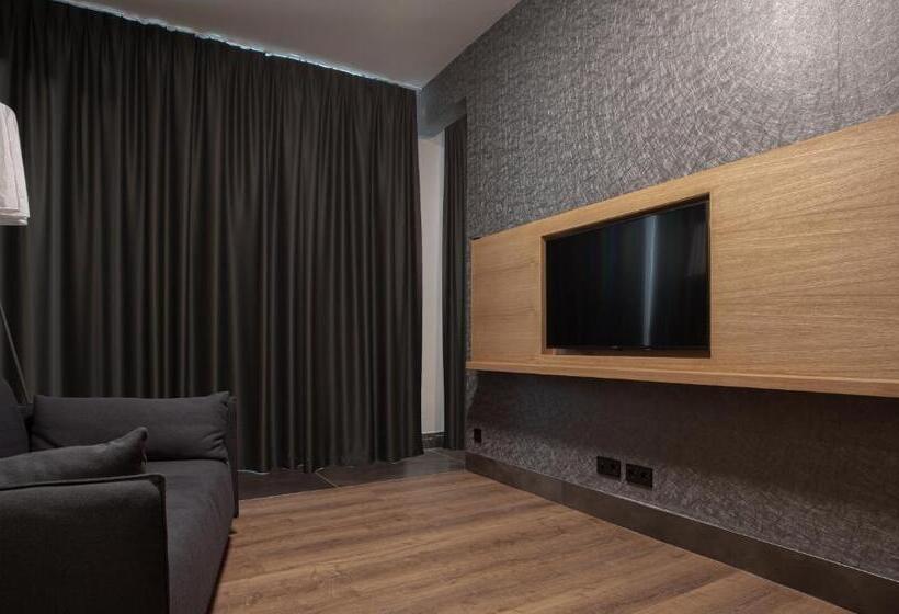 سوئیت پرزیدنت, Ocak