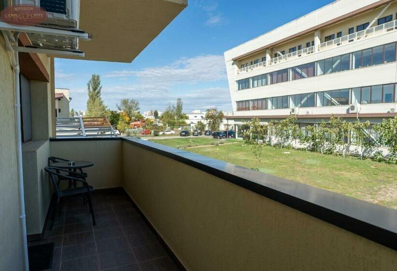 اتاق استاندارد با تخت بزرگ, Campus Caffe Mansion