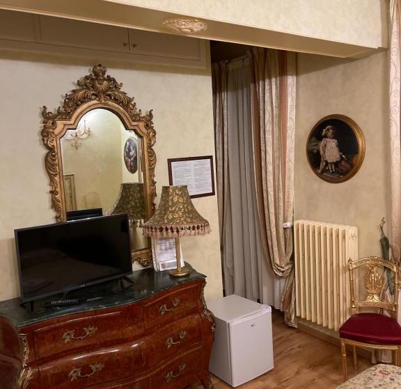 غرفة قياسية مزوَّدة بشُرفة, Antica Dimora Isernia