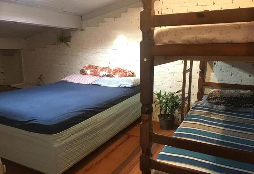 浴室共有ファミリールーム, Efferus Hostel