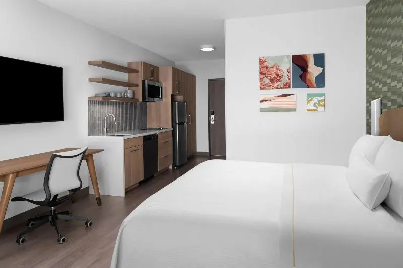 Quarto Standard Cama King, Element Moab