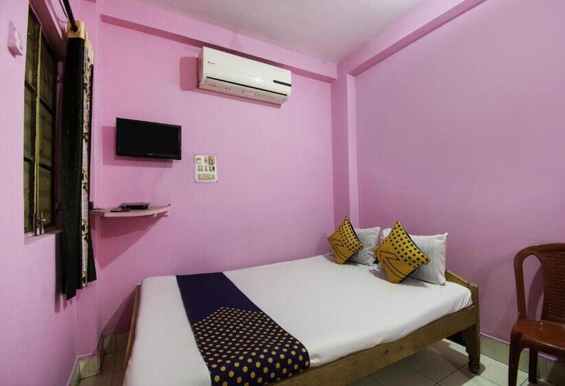 اتاق کلاسیک سه تخته, O Suvidha