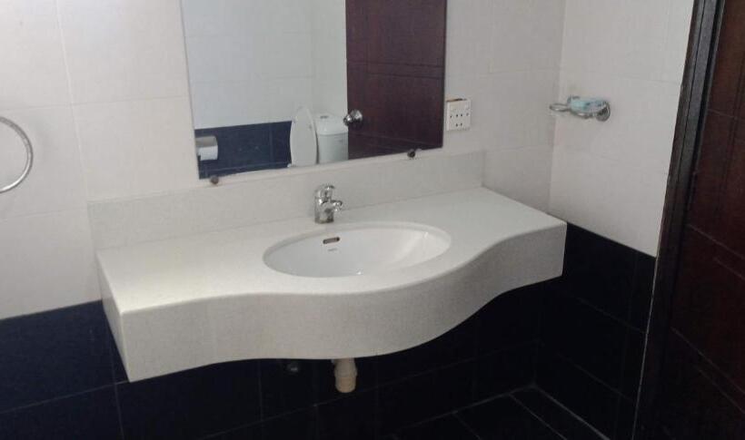 اتاق لوکس, Hira Guest House