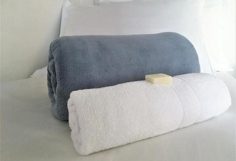 اتاق استاندارد چهار تخته, Jataí Guest House