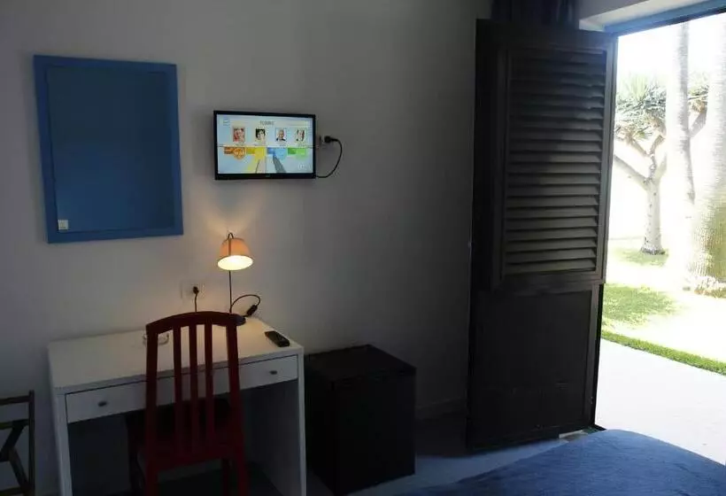 اتاق اکونومی, B&b Marina