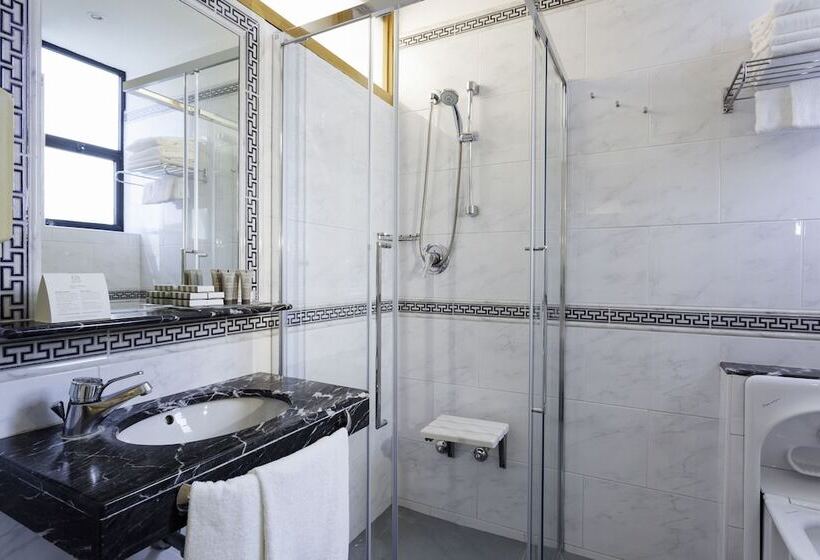 חדר קלאסי, Feldberg