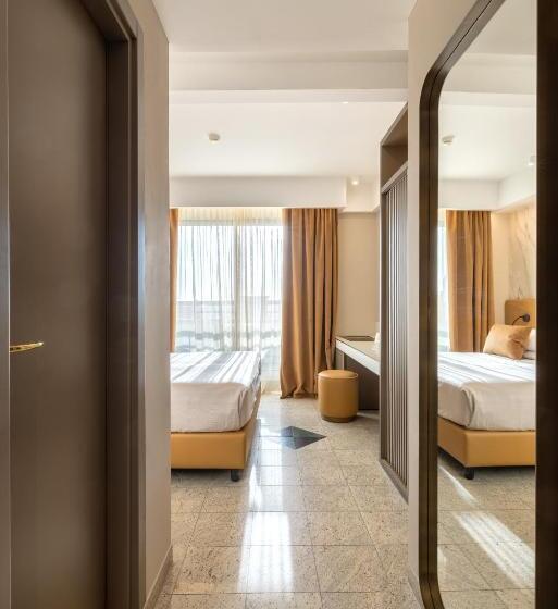 חדר פרסטיז' לשלושה, Feldberg