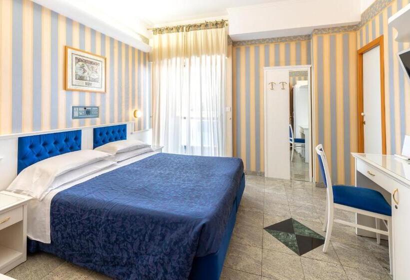 חדר בסיסי לשלושה, Feldberg