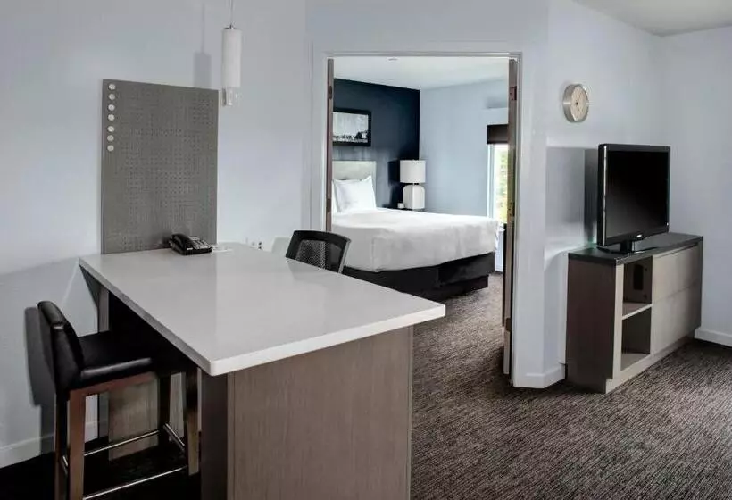 キングサイズベッドのスイートルーム, Hyatt House Branchburg   Bridgewater