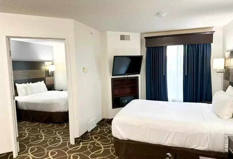 Sviitti, Mainstay Suites Madison Airport