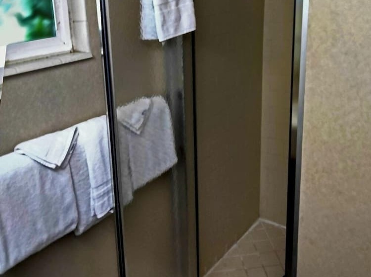 스위트, Metropolitan Inn Downtown Salt Lake City