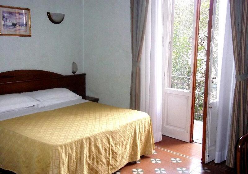 اتاق اکونومی, Palazzo Vecchio