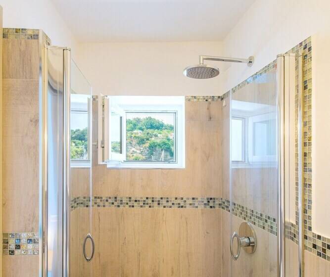 Классический Номер, Crescenzo