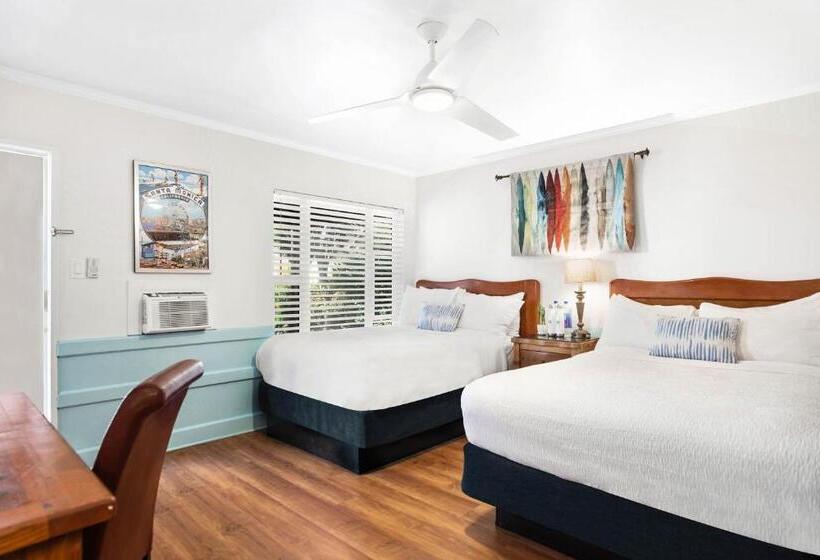 חדר קלאסי לארבעה, Sea Blue