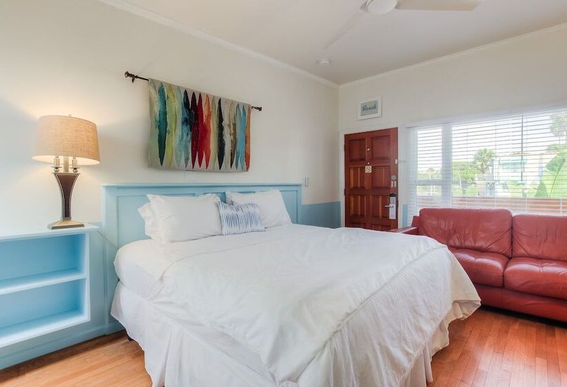 סוויטת ג'וניור, Sea Blue