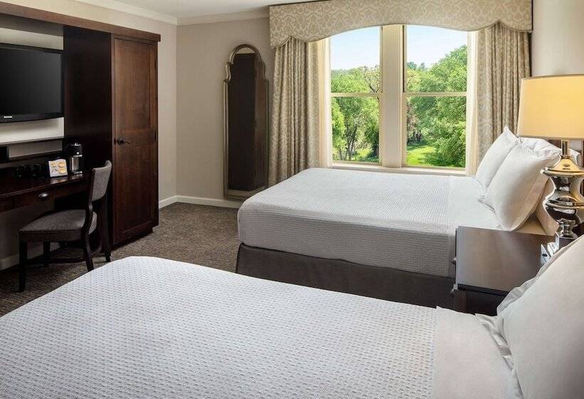 Королевский Номер, The Elms Hotel & Spa, A Destination By Hyatt