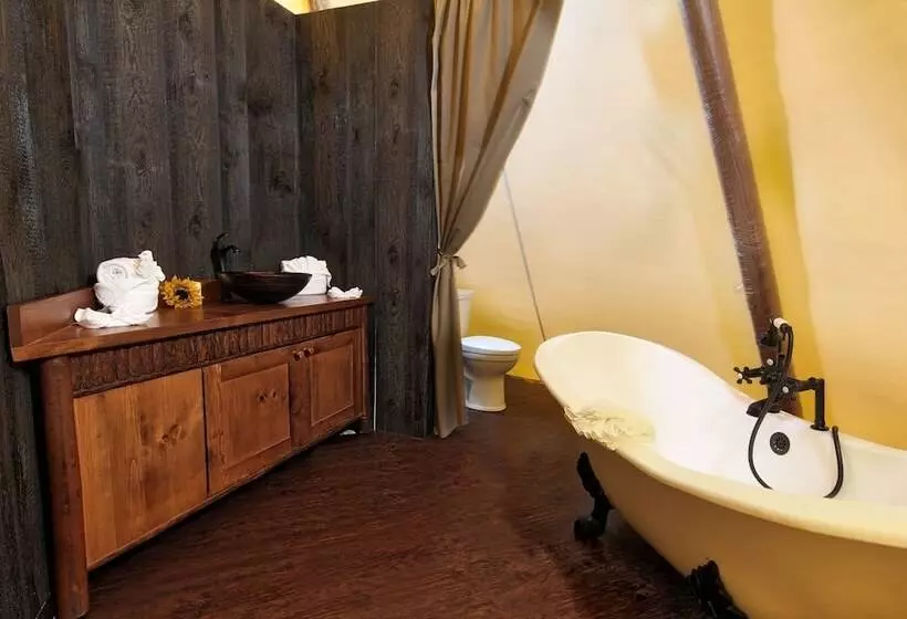 Deluxe Tent, Westgate River Ranch Resort & Rodeo