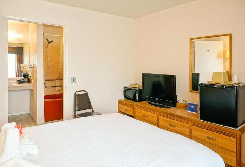 Quarto Estandar Cama King, Oceanview Motel