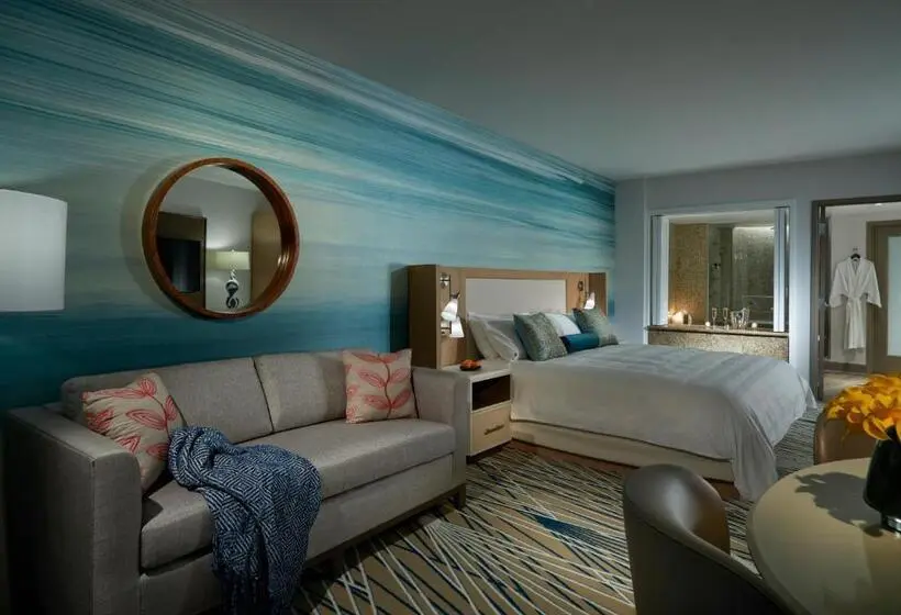 سوییت جونیور با بالکن, Seminole Hard Rock Hotel & Casino Hollywood