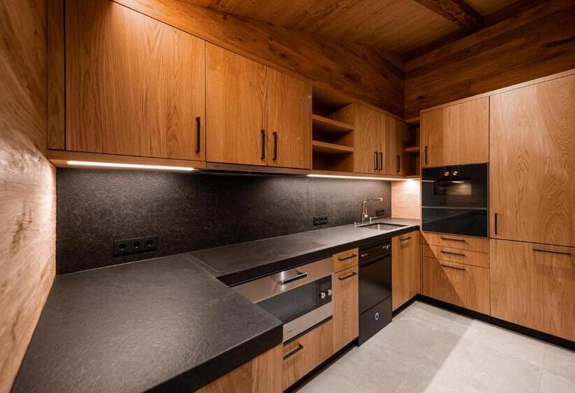 Апартаменты Deluxe 1 Спальня, Arla Luxury Home