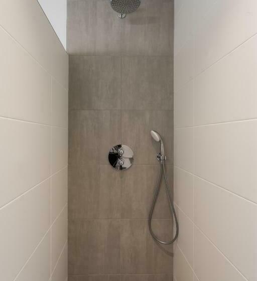 스탠다드 룸, B&b Brasserie De Lindeboom