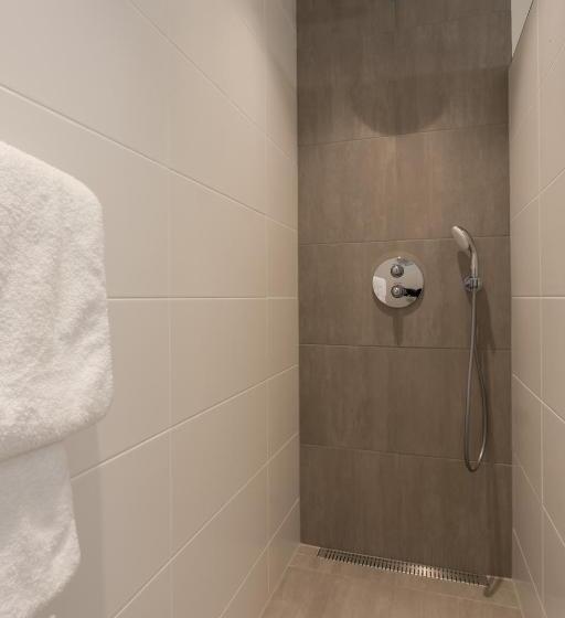 패밀리 룸, B&b Brasserie De Lindeboom