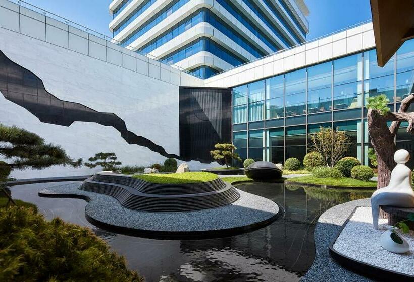 琮城市景观的豪华间, Courtyard By Marriott Qinhuangdao West