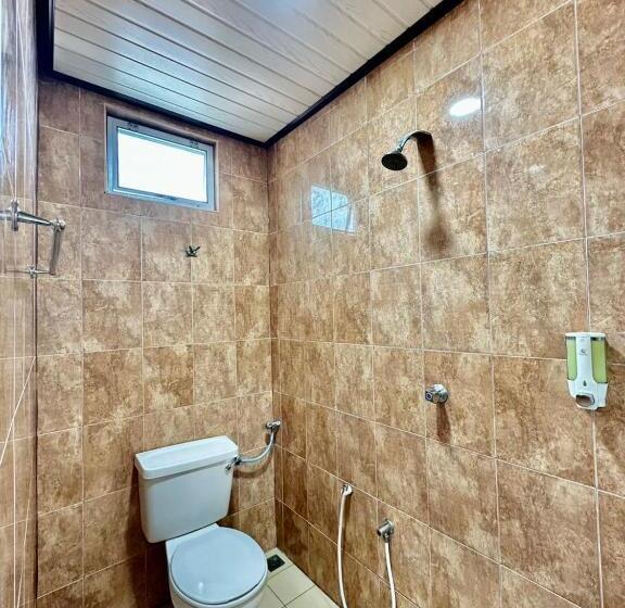 Номер Стандарт, Kangar Hotel Sdn Bhd