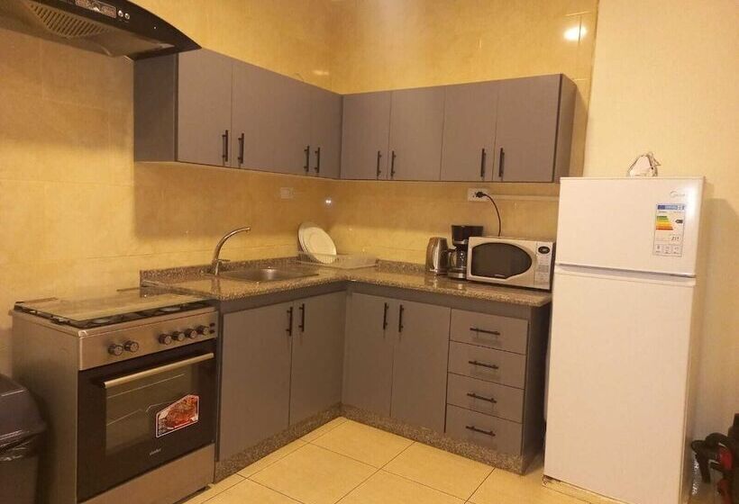 آپارتمان 3 خوابه, Dali House