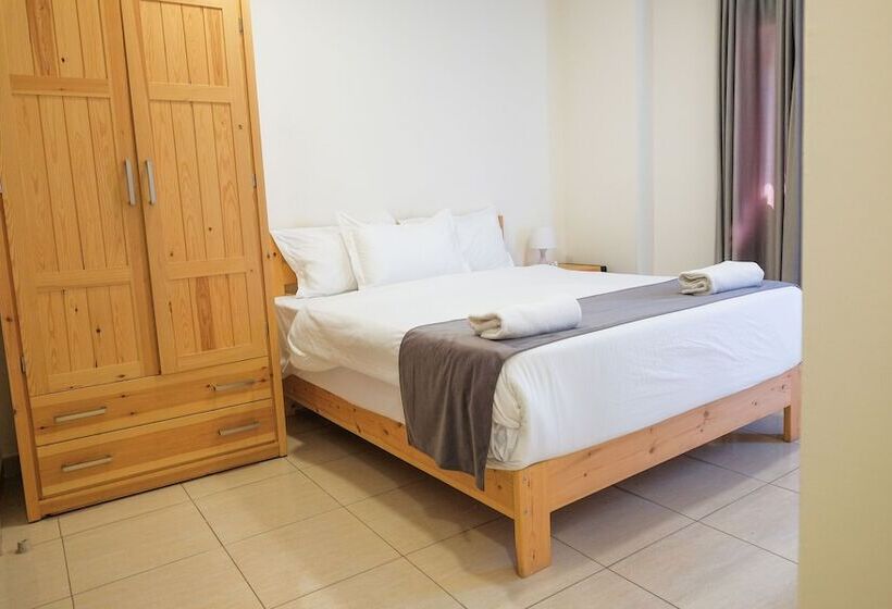 آپارتمان 2 خوابه, Dali House