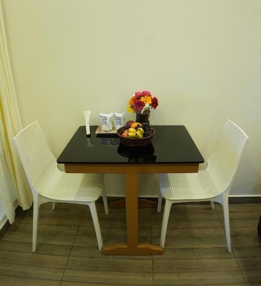 스위트 킹사이즈 침대, Vaga Mist Resort Vagamon