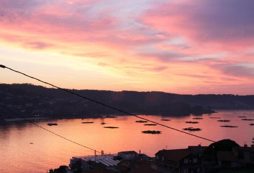 استودیوی استاندارد با چشم‌انداز دریا, Mirador Ría De Aldán Apartamentos