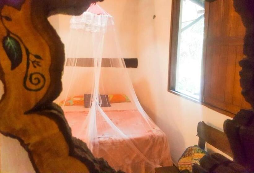 غرفة قياسية, Near Lake Hostal