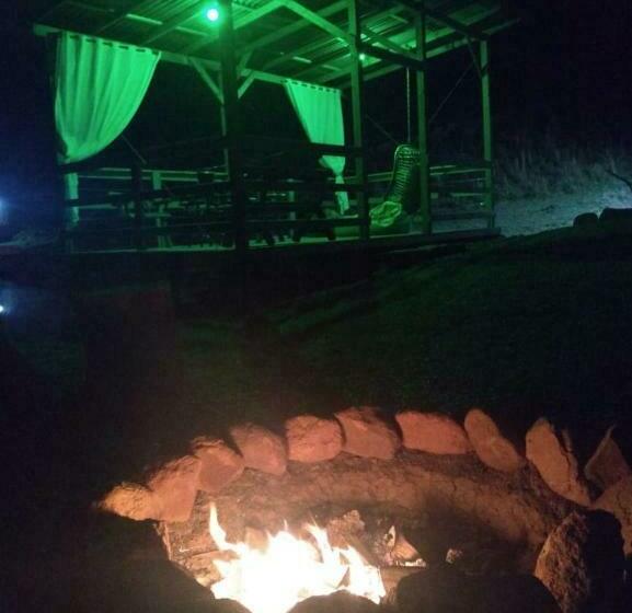 Люкс с Балконом, Pousada Nó De Pinho