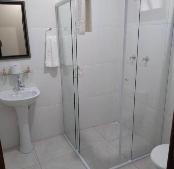 带阳台套房, Pousada Nó De Pinho