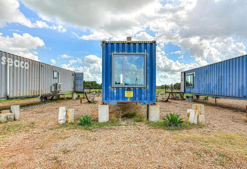 1ベッドルームハウス, Flophouze Shipping Container