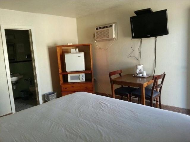 חדר סטנדרט עם מיטת קינג, Budget Inn Ballinger