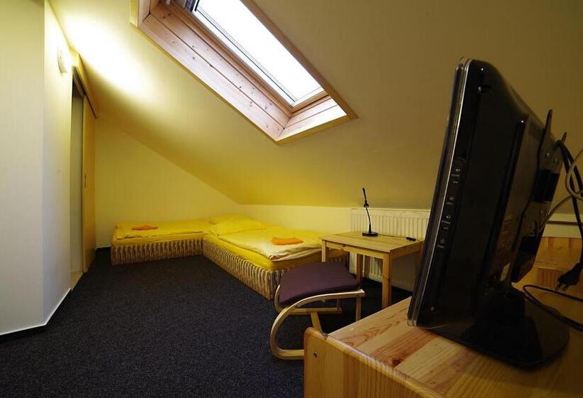 클래식 4인 룸, Penzion Sally