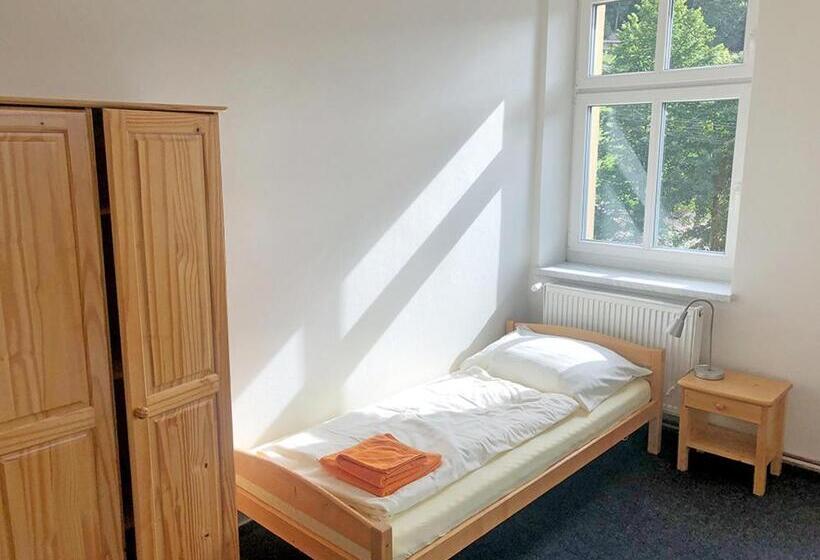 스탠다드 트리플 룸, Penzion Sally