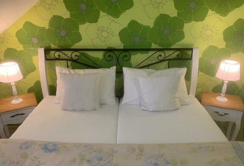 スタンダードルーム, Penzion Trámky