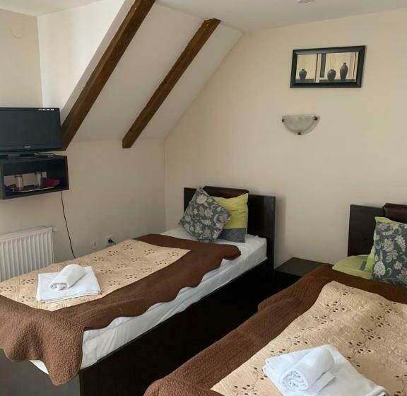 غرفة قياسية, Pensiunea Haiduc Sacele Brasov