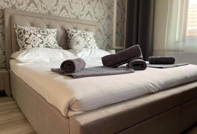 豪华房间, Végvári Hotel Eger