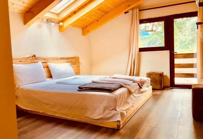 Habitació Estàndard Llit King, Bujtina Polia
