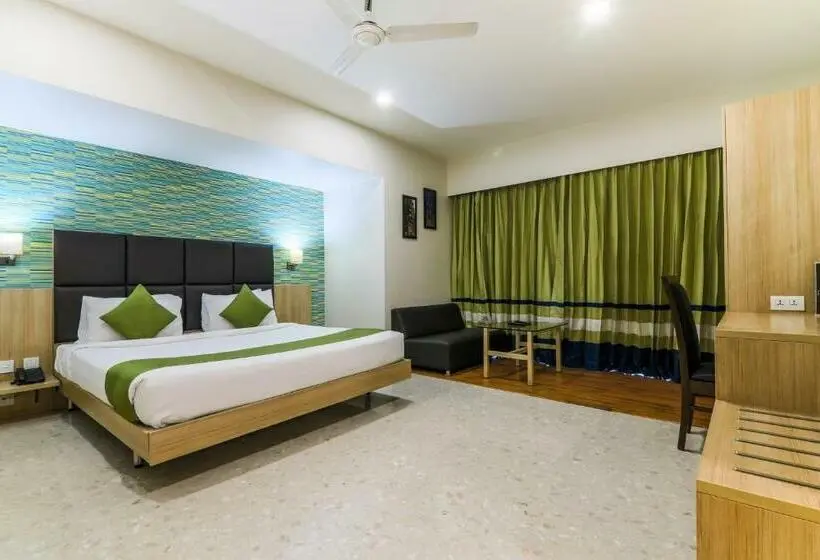 キングサイズベッドのデラックスルーム, Magnus Star Residency Koregaon Park Annexe