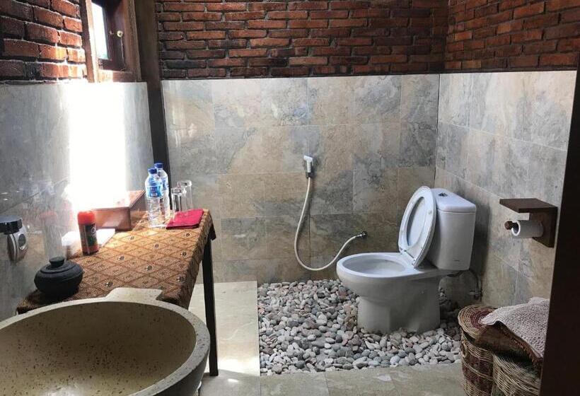 标准间, Rumah Dharma