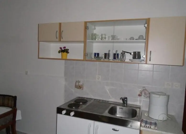 استودیو استاندارد با تخت کینگ, Villa Maria