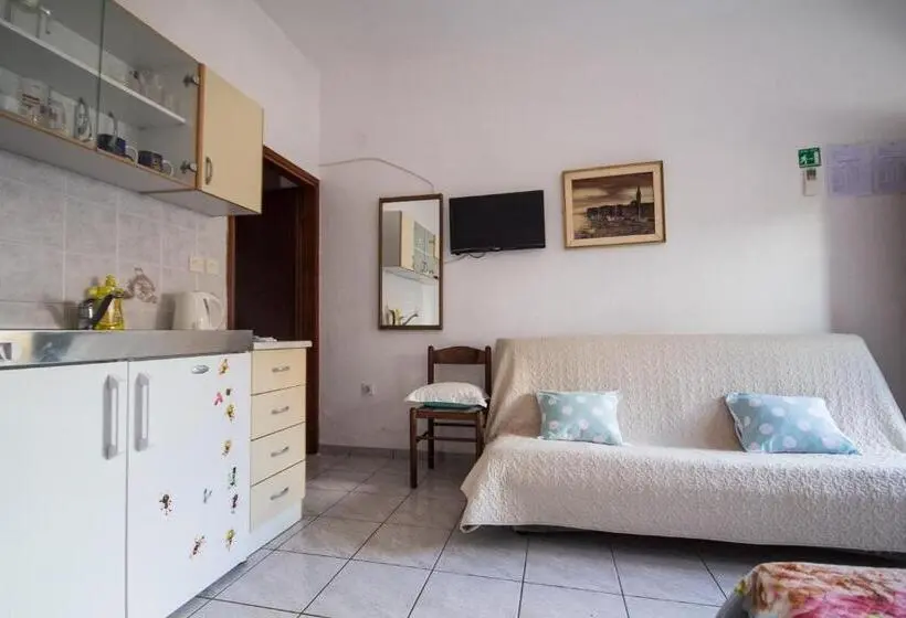 استودیو استاندارد با تخت کینگ, Villa Maria